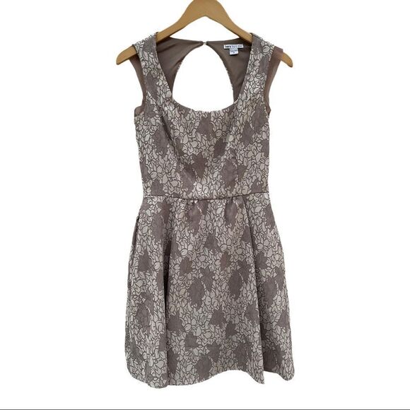 Bar lll Front Row Keyhole Fit & Flare Dress Size S - Picture 5 of 10